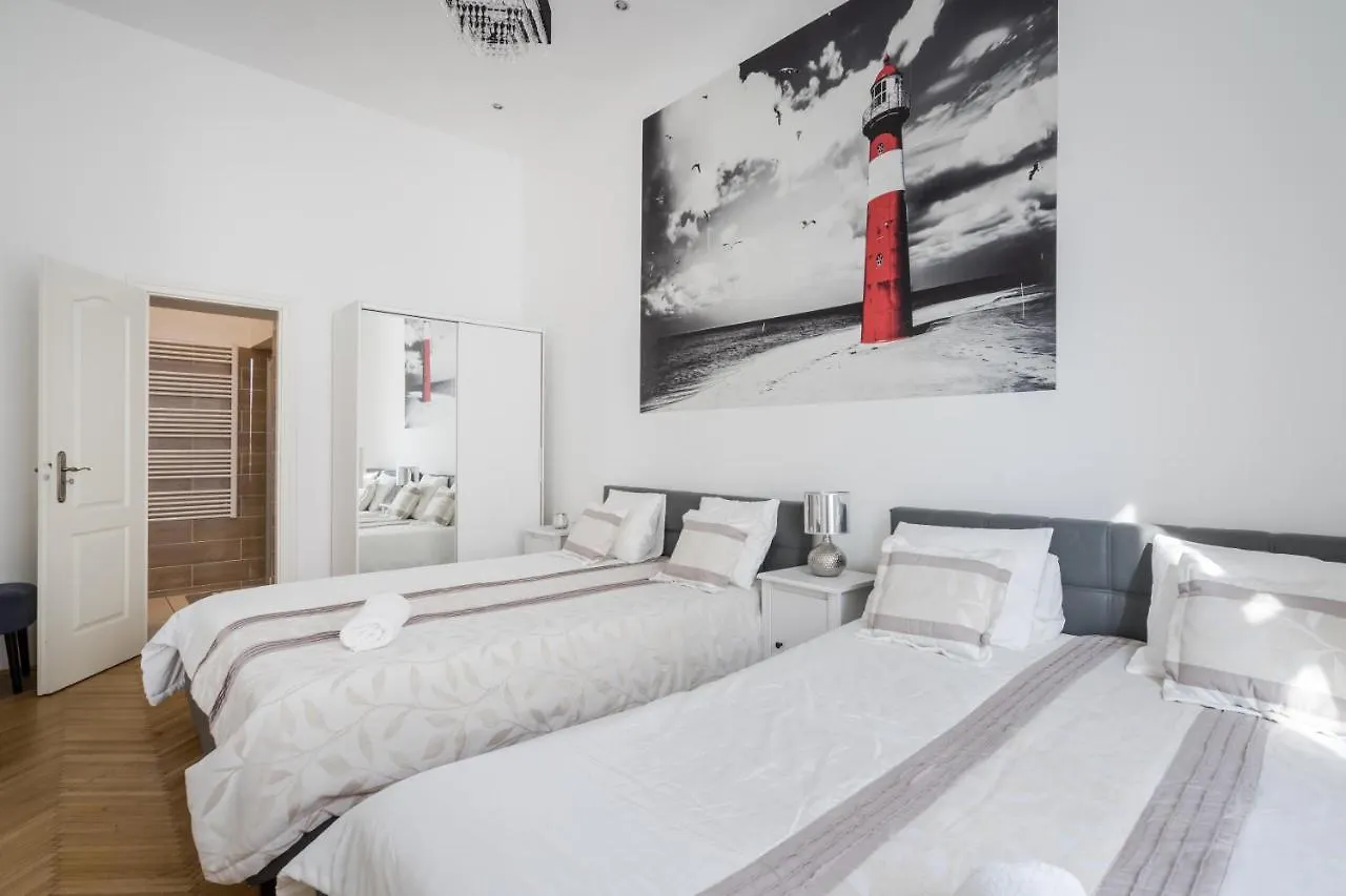 Real Apartments Vadasz Budapest